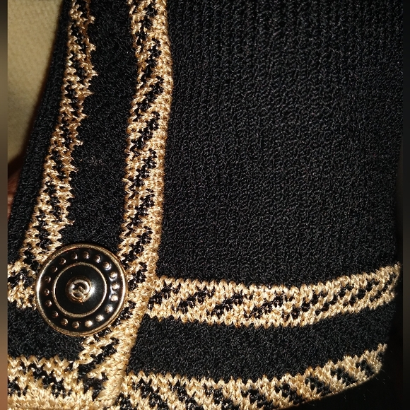 ST JOHN COLLECTIONS SZ 6 SANTANA KNIT BLACK & METALLIC TAN LOGO BUTTONS JACKET - Picture 5 of 13